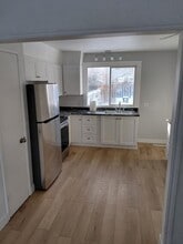 422 Royal St in Regina, SK - Building Photo - Building Photo