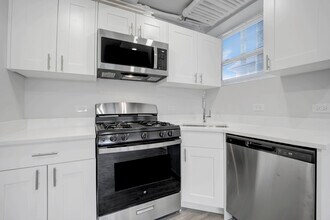 4454 W Parker Ave in Chicago, IL - Building Photo - Building Photo