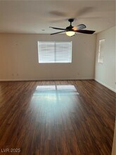 10733 Crosley Field Ave in Las Vegas, NV - Building Photo - Building Photo