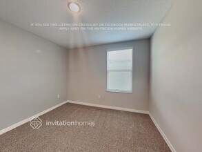 2230 Jungle Dr in Ruskin, FL - Foto de edificio - Building Photo