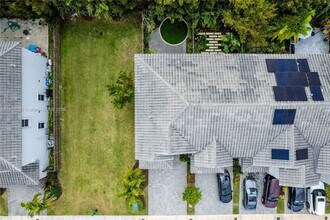 1336 SE 26th Ter in Homestead, FL - Foto de edificio - Building Photo