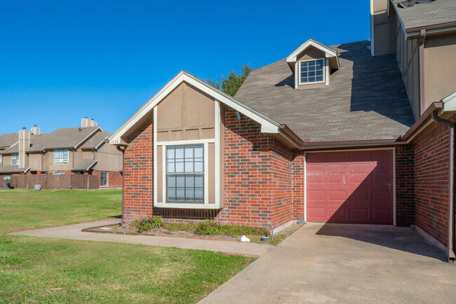 3924 Wymess Dr in Garland, TX - Building Photo - Building Photo