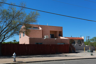 150-162 E 21st St in Tucson, AZ - Building Photo - Building Photo