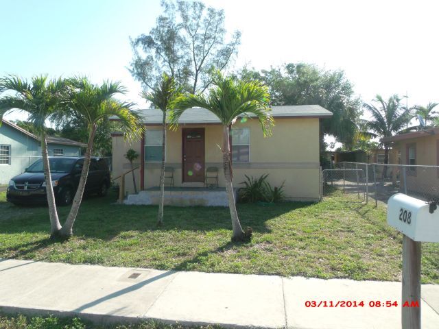 208 NW 28th Ave in Fort Lauderdale, FL - Building Photo - Building Photo