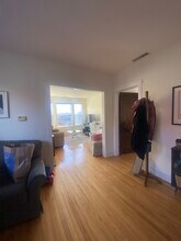 4916 W Cornelia Ave, Unit 2 in Chicago, IL - Building Photo - Building Photo
