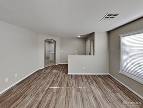 2741 Mossy Oaks Ln in Las Vegas, NV - Building Photo - Building Photo