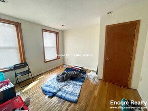 9 Fulkerson St in Cambridge, MA - Foto de edificio - Building Photo