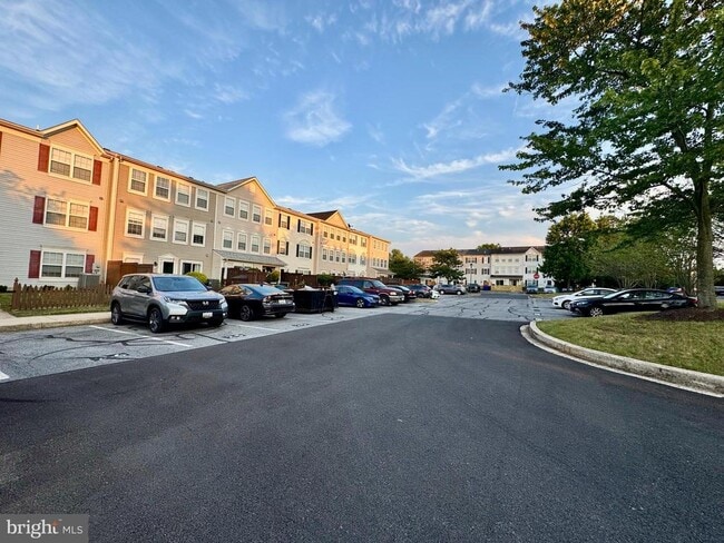 property at 4971 Clarendon Terrace
