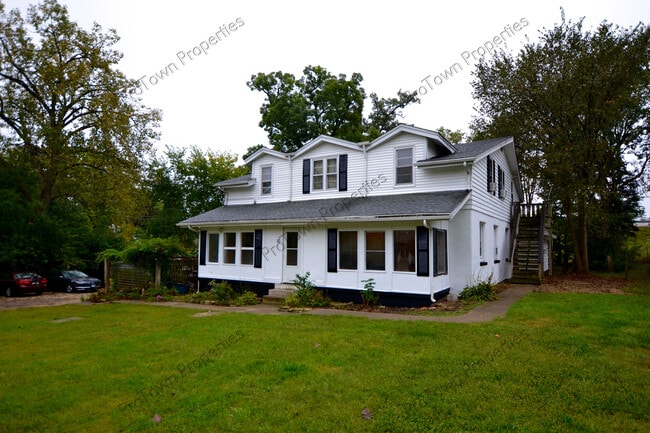 property at 10 Riverview St