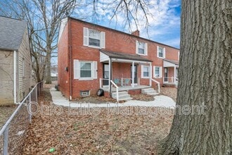 2235 Homestead Dr in Columbus, OH - Building Photo - Building Photo