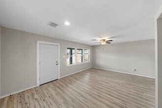 7019 Sur Ct in Houston, TX - Building Photo - Building Photo