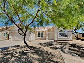 1177 S Jamaica Way in Gilbert, AZ - Building Photo