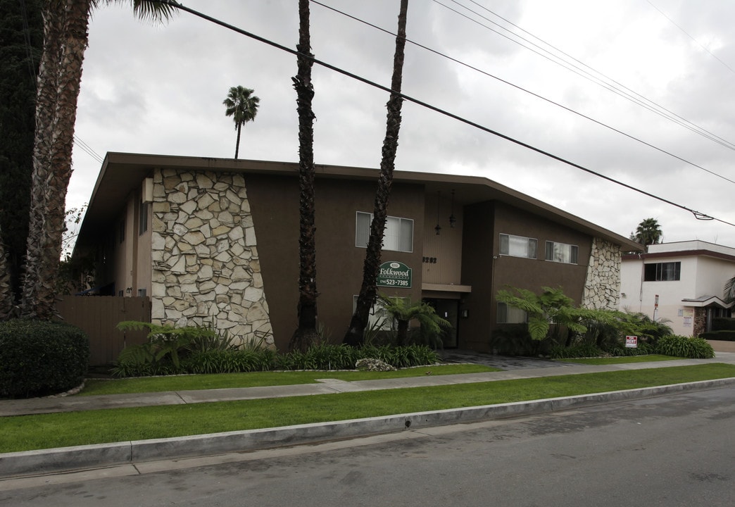 Folkwood Apartments in Buena Park, CA - Building Photo