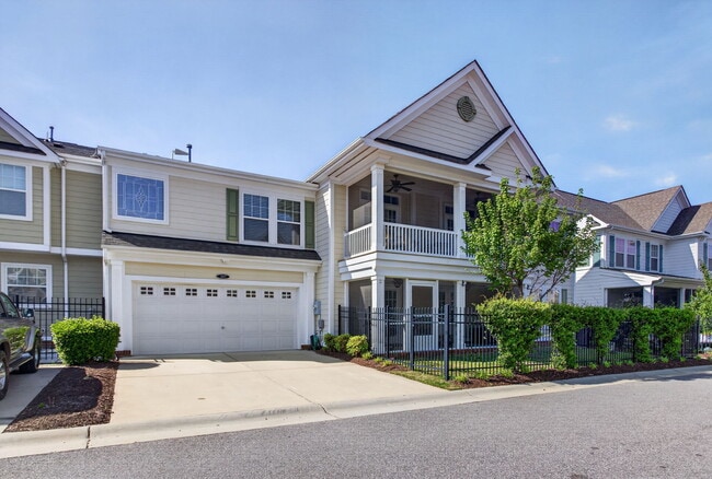 property at 207 Hearthstone Rch