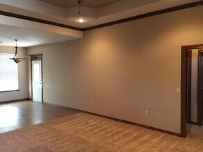 1213 Red Rock Dr in Elgin, OK - Building Photo - Building Photo