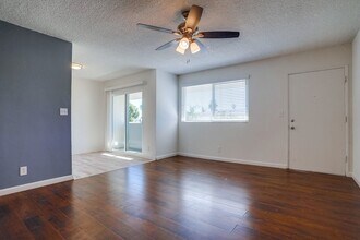 6117 11th Ave in Los Angeles, CA - Building Photo - Building Photo