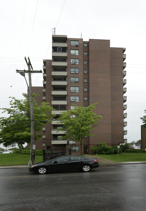 Green Valley Terrace in Ottawa, ON - Building Photo