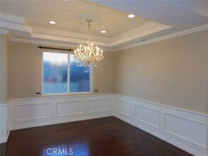 406 N Fairview St in Burbank, CA - Building Photo - Building Photo