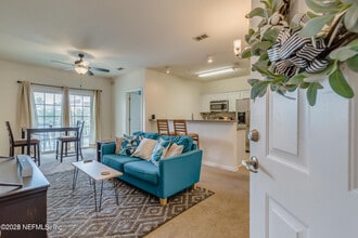 4982 Key Lime Dr in Jacksonville, FL - Building Photo - Building Photo