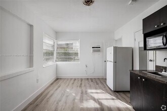 420 78th St in Miami Beach, FL - Building Photo - Building Photo