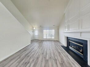 8627 Challenger Dr in Charlotte, NC - Building Photo - Building Photo