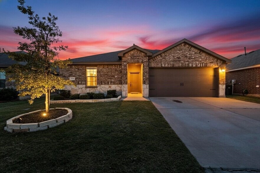 4210 Showboat Ln in Forney, TX - Foto de edificio