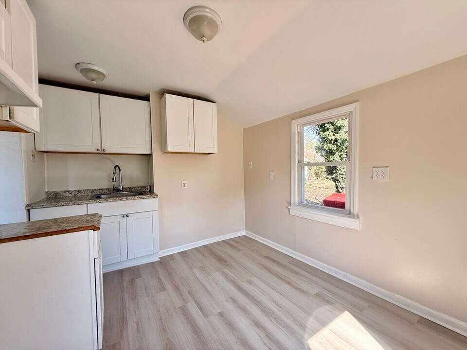 243-245-245 South Ave in Bridgeton, NJ - Building Photo