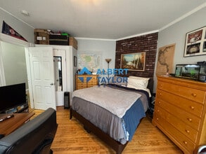 38 Cherry St, Unit 1 in Somerville, MA - Building Photo - Building Photo