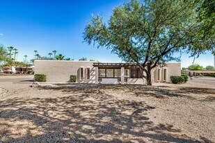 13039 N 70th St in Scottsdale, AZ - Building Photo