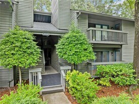 113 Tuxworth Cir in Decatur, GA - Building Photo