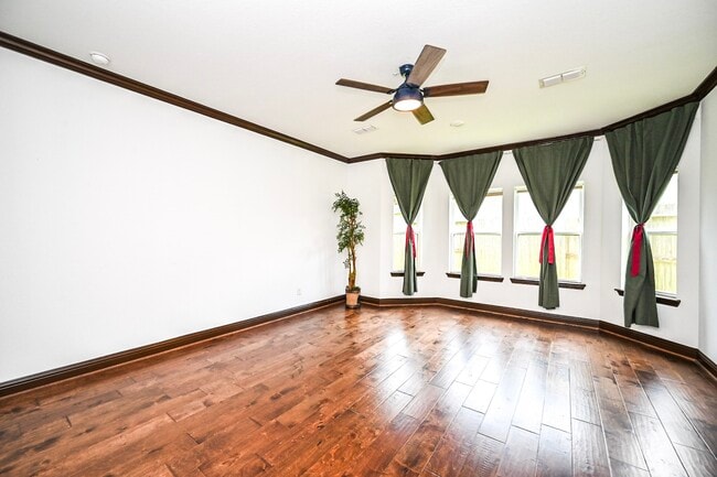 property at 6326 Grand Drift Ct