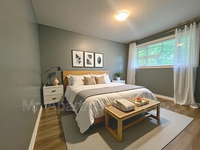 6 Southlea Dr in Hamilton, ON - Building Photo - Building Photo