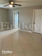 5402 Anita Ave N in Lehigh Acres, FL - Building Photo - Building Photo
