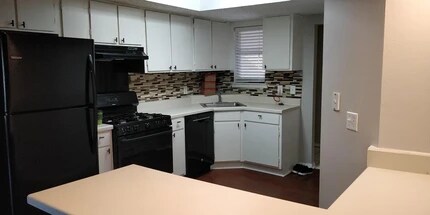 2211 Surrey Ct SE, Unit 2211 in Marietta, GA - Building Photo - Building Photo