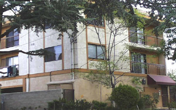 915 Raleigh St in Glendale, CA - Building Photo - Building Photo