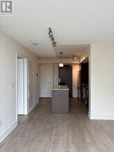 88 Sheppard Ave E in Toronto, ON - Building Photo - Building Photo