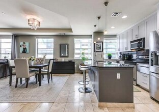 1505 Elm St, Unit ID270166 in Dallas, TX - Building Photo - Building Photo