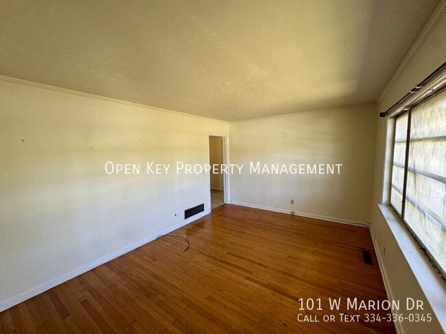 101 W Marion Dr in Dothan, AL - Building Photo - Building Photo