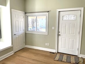 264 W 8th St in Marysville, OH - Building Photo - Building Photo