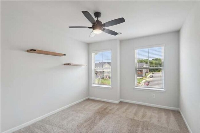 2611 Hedgeway Cir in Kennesaw, GA - Building Photo - Building Photo
