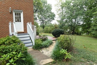 19295 Briar Patch Dr in Gordonsville, VA - Building Photo - Building Photo