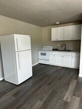 3519 S 56th St, Unit A in Tacoma, WA - Building Photo - Building Photo