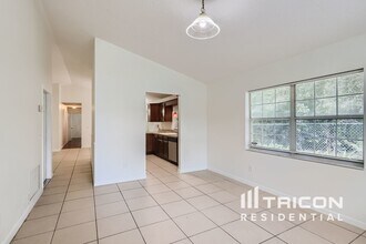 1804 Bates Ave in Eustis, FL - Building Photo - Building Photo