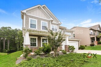 200 Falls Cove Dr in Troutman, NC - Building Photo - Building Photo
