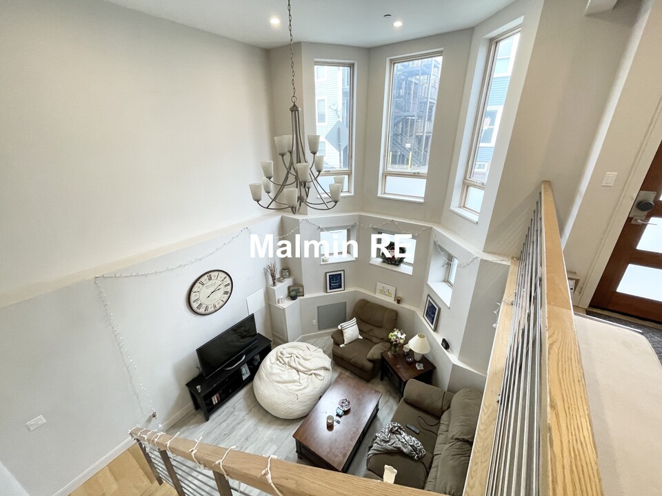 40 Washburn St, Unit 2 in Boston, MA - Building Photo