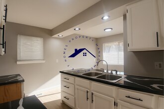 15082 Sorrento Ave in Detroit, MI - Building Photo - Building Photo