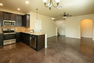 166 Samuel Dr in Mustang Ridge, TX - Building Photo