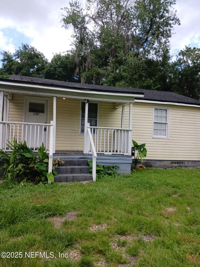 property at 1287 Randolph St
