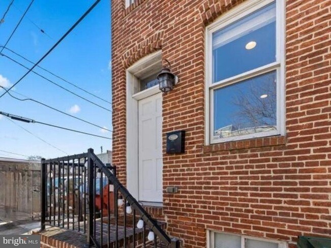 2107 Lamley St in Baltimore, MD - Foto de edificio - Building Photo