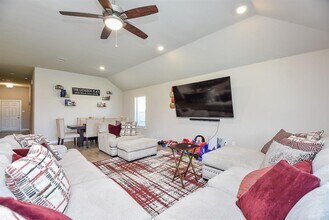 2615 Westward Hl Dr in Fresno, TX - Building Photo - Building Photo
